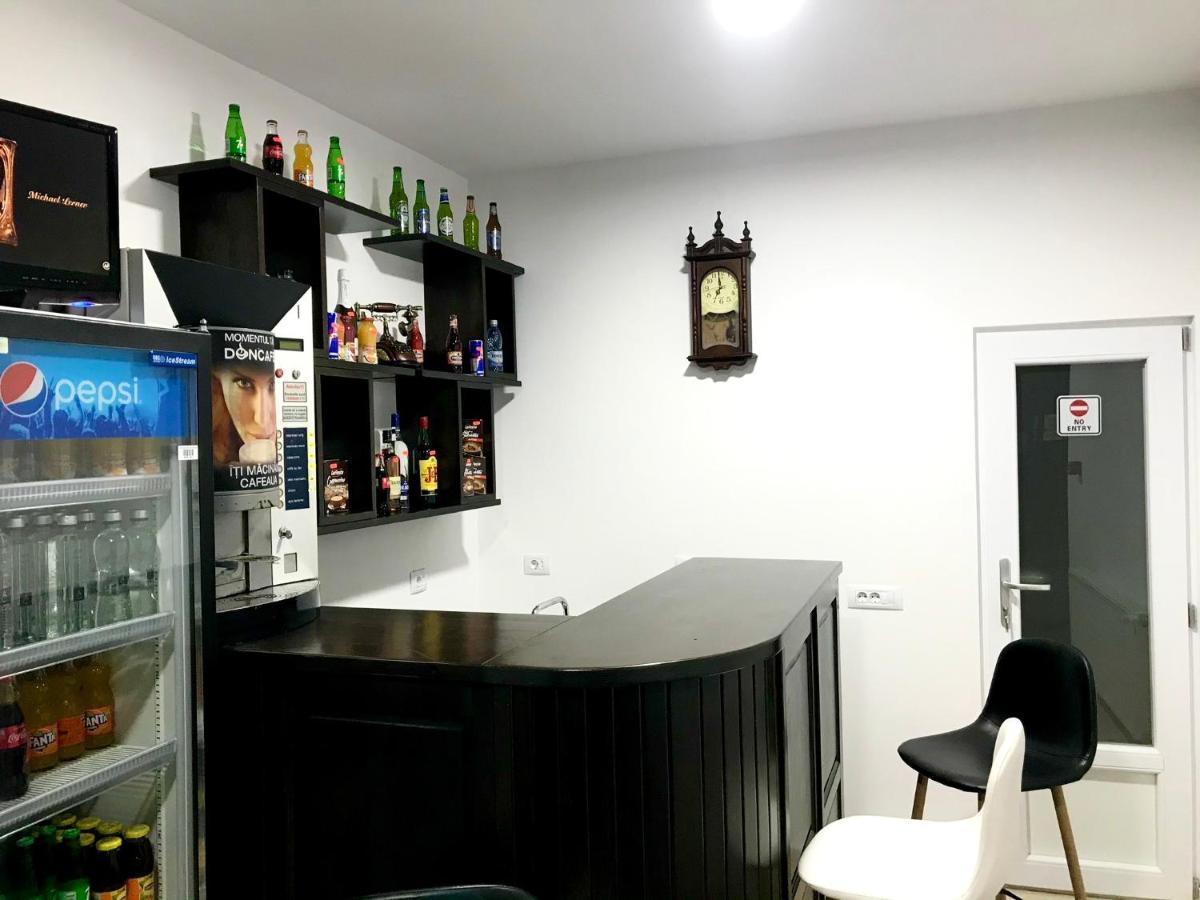 Pensiunea Geona Poiana Teiului Dış mekan fotoğraf